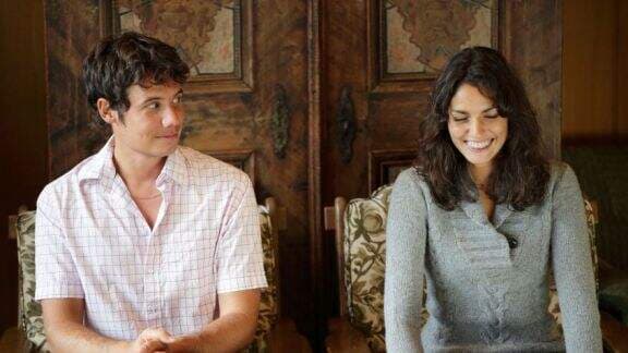 Malu-malu Kucing! 3 Zodiak Ini Demen banget Menutupi Perasaannya, Padahal Mah Cinta Banget!