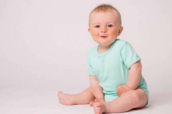 100 Nama Bayi Laki-Laki Modern, Arti dan Makna Lengkap