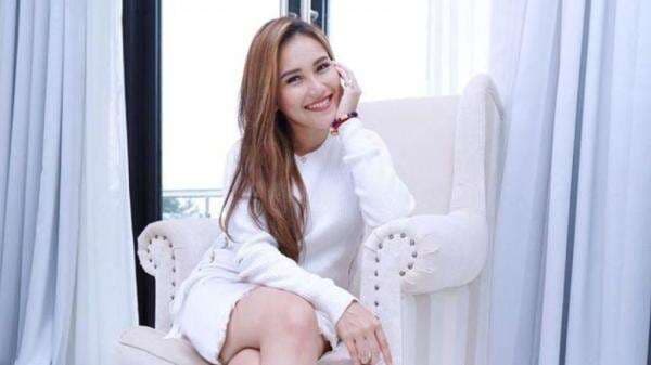 Ayu Ting Ting Diam-diam Sering Lakukan Ini, Sungguh Tak Disangka!