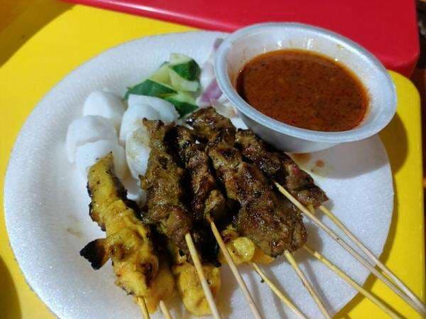 Mencicipi Kelezatan Sate Malaysia, Manis dan Kaya Rempah-Rempah