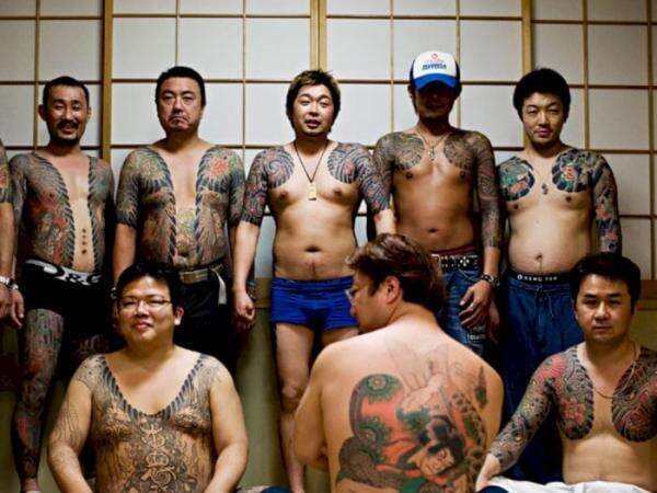 Bukan Soal Premanisme, Tato Juga Menjadi Tanda Cinta Yakuza akan Budaya Lokal Bukan Soal Premanisme, Tato Juga Menjadi Tanda Cinta Yakuza akan Budaya Lokal