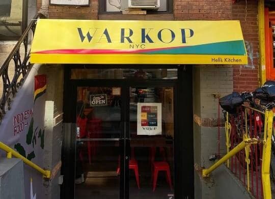 Viral Warkop RI Jual Gorengan-Indomie Telur Kornet di New York, Begini Penampakannya