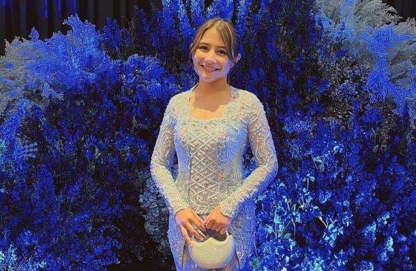 Prilly Latuconsina Bagikan Nomor HP Pribadi, Netizen Beri Pujian