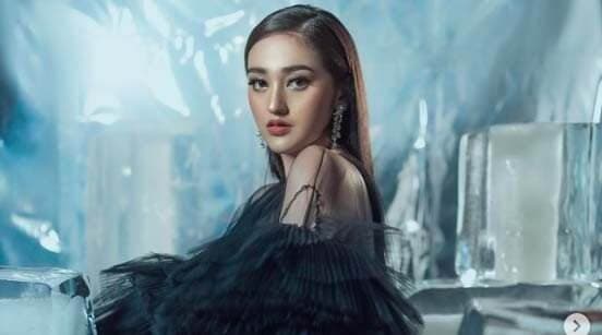 Profil Biodata Ranty Maria, Artis Cantik Blasteran Korea Selatan dan Minahasa Profil Biodata Ranty Maria, Artis Cantik Blasteran Korea Selatan dan Minahasa