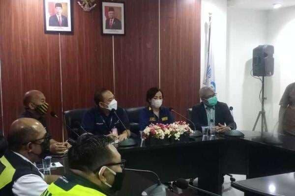 Penumpang Pesawat Harus Mengisi E-HAC, Bandara Kupang: Tak Punya Ponsel Boleh Pakai Kartu Vaksin