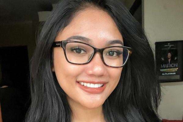 Marion Jola Tampil Seksi dengan Tank Top Coklat, Lucinta Luna: Cantik Banget Sih