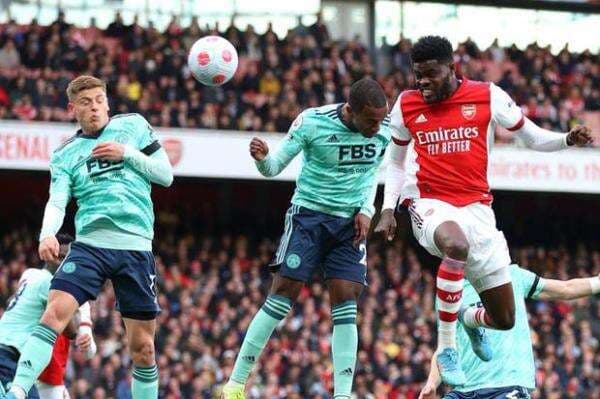 Liga Inggris 2021/2022: Thomas Partey Antar Arsenal Ungguli Leicester di Babak Pertama