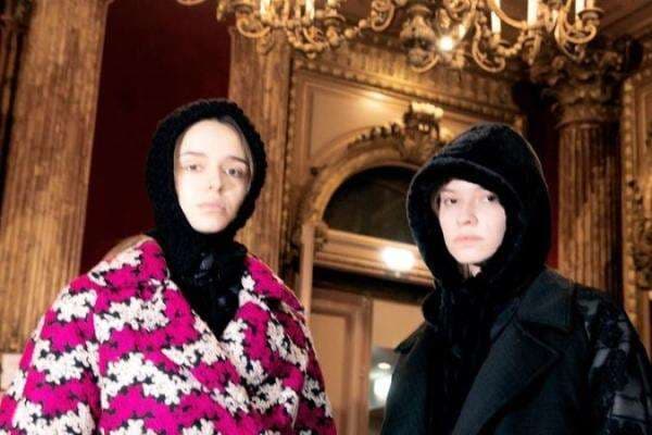 Tampil Perdana di Paris, Brand Fashion Lokal IKYK Suguhkan Koleksi Baru!