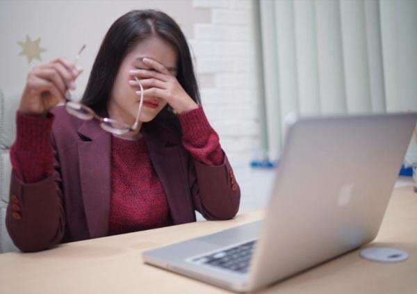 Terpaksa Harus LDR Usai Menikah? Ini 4 Tips Agar Tetap Awet