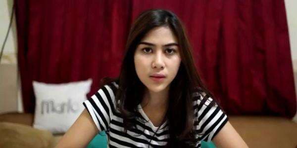 Biodata dan Agama Adinda Thomas, Bintang Film yang Hobi Mendaki Gunung