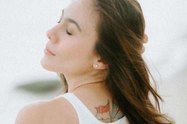 Wulan Guritno Miliki Tato di Punggung, Ternyata Punya Makna Mendalam