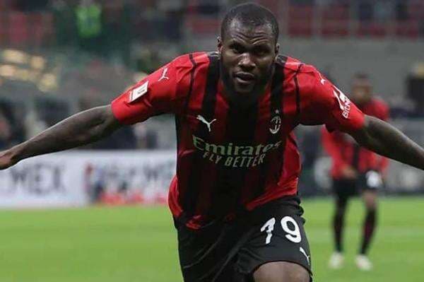 Ditelepon Xavi, Gelandang AC Milan Menuju Barcelona