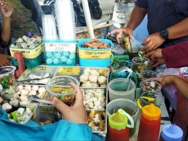 Beli Bakso di Sini Kaya Antre Sembako Murah, Ratusan Pentol Ludes Setiap Hari!