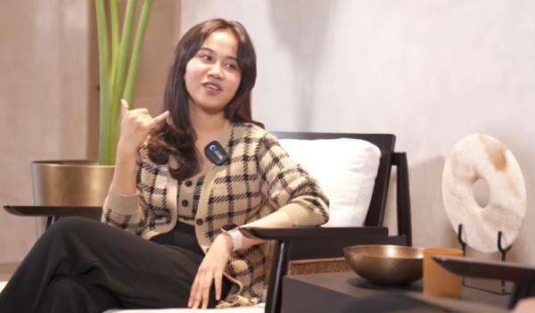 Ibu Vanessa Angel Meninggal Dunia Usai Melahirkan Mayang: Kenapa Sih Gak Aku Aja?