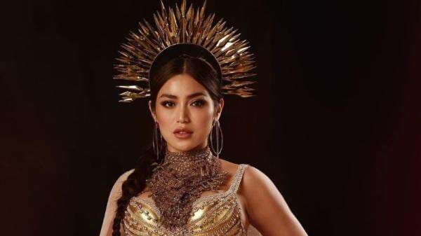 3 Potret Seksi Jessica Iskandar Jadi Ratu Matahari di Maternity Shoot Terbaru