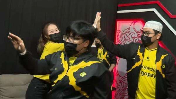 MPL ID Season 9 Week 5 Day 3 Match 2: ONIC Padamkan Aura