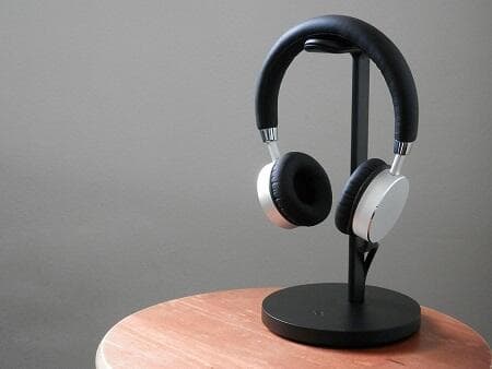 3 Cara <i>Ngecas</i> Headset Bluetooth, Salah Satunya Bikin Baterai Lebih Awet