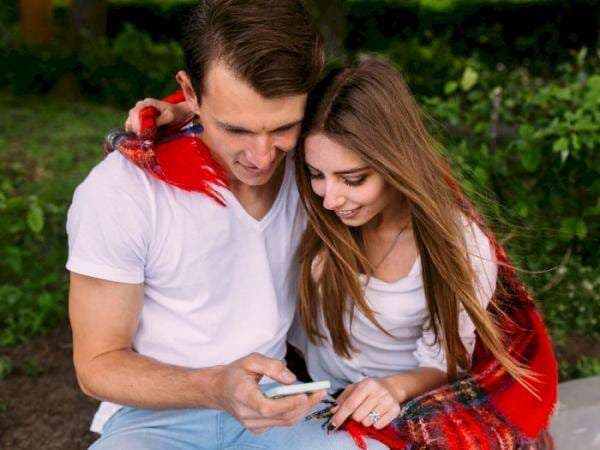 Mengenal Situationship, Hubungan Romantis Tanpa Komitmen yang Berdampak Bagi Mental