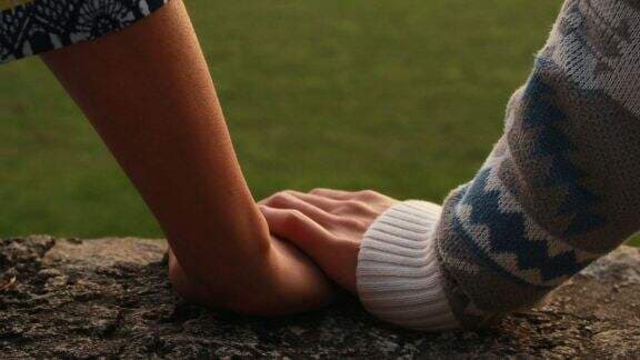 Awas! Ini Ciri-ciri Pasangan Tukang Ghosting, Segera Jauhi!