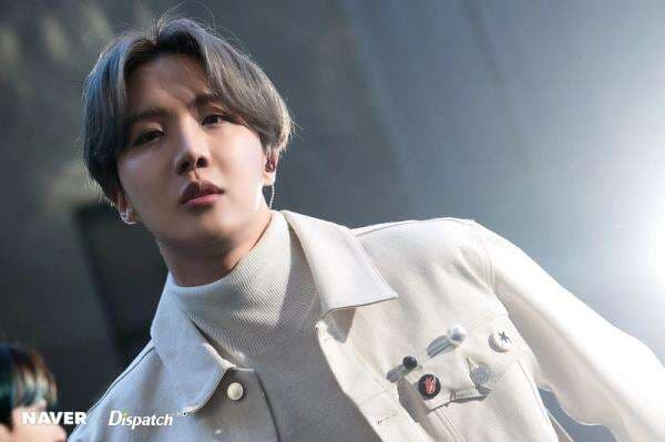 Berawal dari Sakit Tenggorokan, J-Hope BTS Didiagnosa Positif COVID-19