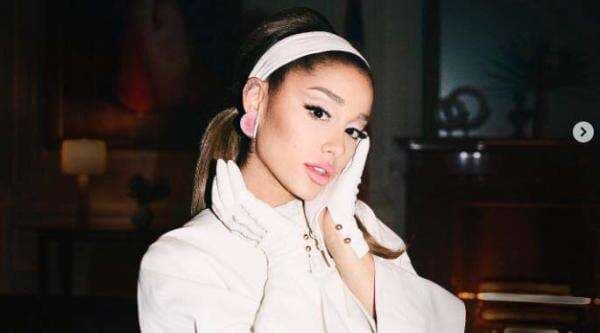 Profil Biodata Ariana Grande