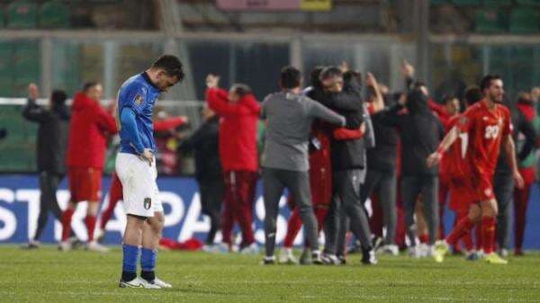 Mengenang Line Up Terakhir Italia saat Terakhir Menang di Piala Dunia, Lebih Buruk dari yang Sekarang Mengenang Line Up Terakhir Italia saat Terakhir Menang di Piala Dunia, Lebih Buruk dari yang Sekarang