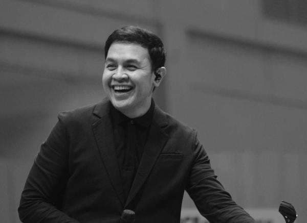 Lirik Lagu dan Chord Gitar Diri- Tulus