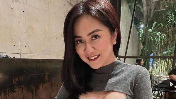 Tante Ernie Pamerkan Bokong Kencang dengan Pose Menggoda Bikin Netizen Mimisan