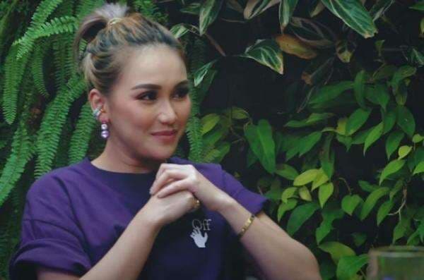 Akhirnya Ayu Ting Ting dan Orang Tua KD Resmi Cabut  Aduannya ke Pihak Kepolisian