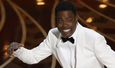 Salah Bikin Lelucon, Chris Rock Dapat Tinju Will Smith, Panggung Oscar Hening