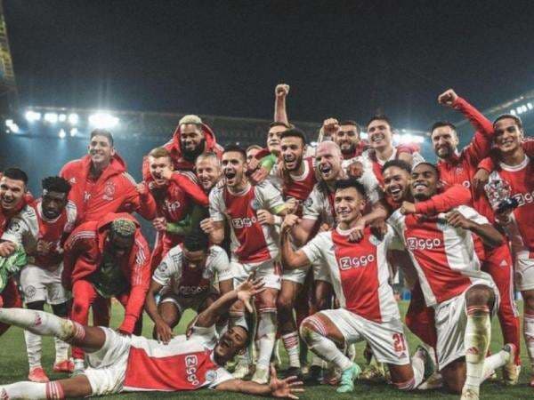 Tak Mau Keduluan Barcelona, PSG <i>Ngegas</i> Buru Wonderkid Asal Brasil Ini