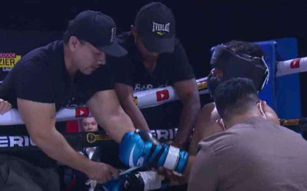 Sudah Tayang! Vicky Prasetyo Terjatuh Tiga Kali saat Tanding dengan Azka Corbuzier