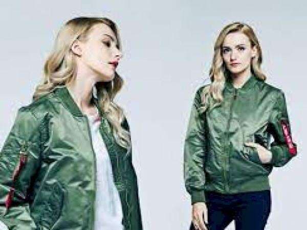 Rekomendasi Merk Jaket Bomber Terbaik, Bikin Penampilan Semakin Menarik