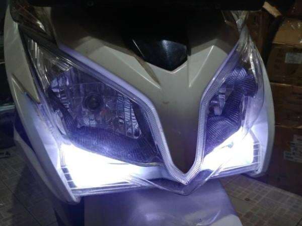 Cara Ganti Lampu Motor Bohlam Menjadi Lampu LED Cara Ganti Lampu Motor Bohlam Menjadi Lampu LED
