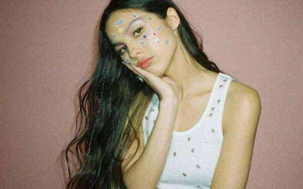 Daftar Pemenang Grammy Awards 2022: Olivia Rodrigo dan Silk Sonic Babat Penghargaan