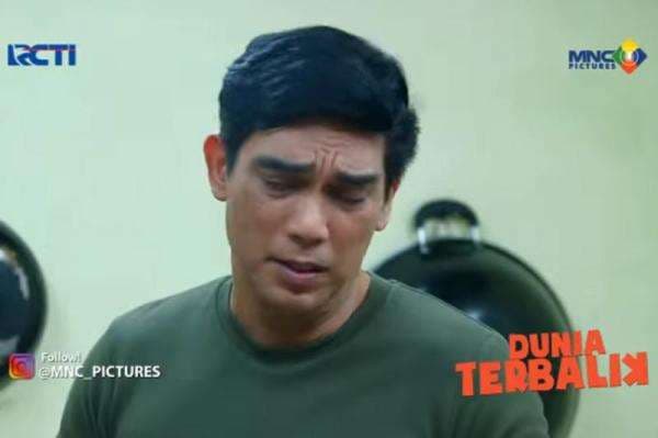 Sinopsis Dunia Terbalik 4 April 2022: Dipaksa Mak Suha, Aceng Suraceng akan Kembali Lamar Entin