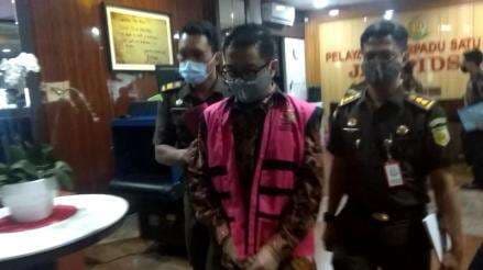 Diputus Bebas Kasus Jiwasraya, Fakhri Hilmi Kembali Mengabdi di OJK