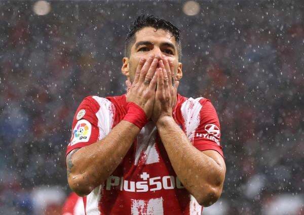 7 Pemain Sepak Bola yang Terkenal Paling Barbar di Dunia, Nomor 1 Suka Gigit Lawan