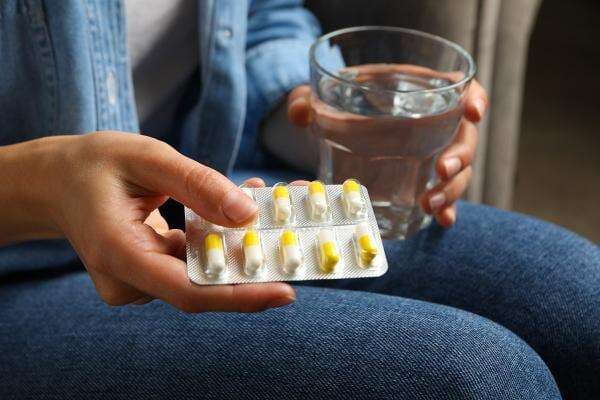 Daftar Obat Sakit Gigi Terbaik yang Bisa Kamu Beli di Apotek