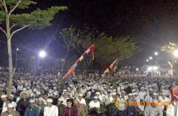 Jemaah Tumpah Ruah, Ada Kerinduan Terobati Saat Haul Guru Zuhdi di Banjarbaru