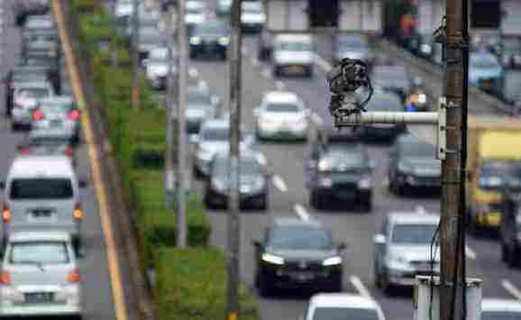 Pantau Aksi Unjuk Rasa Mahasiswa di Gedung DPR Melalui 25 Link CCTV