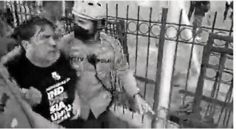 Detik-Detik Sebelum Ade Armando Dihajar Massa : Diawali Adu Mulut