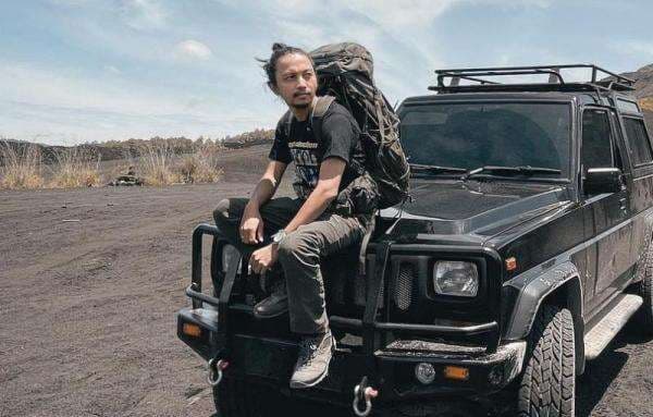 Biodata dan Fakta Fiersa Besari, Pelantun Melangkah Tanpamu yang Hobi Naik Gunung