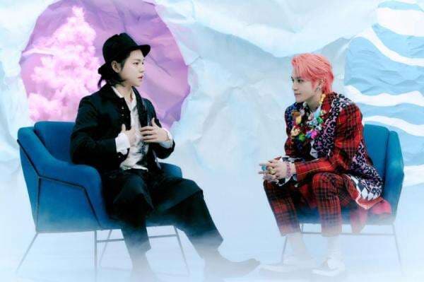 Download Lagu MP3 Taeyong NCT ft Wonstein - Love Theory, Lengkap Lirik dan Video Klipnya