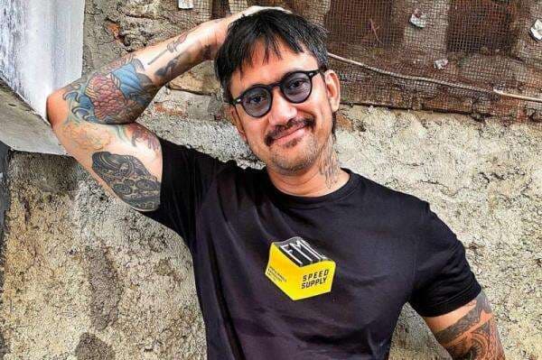 Tora Sudiro Kepergok Nonton Video Cewek Joget di TikTok, Jenaka Ngambek Dua Hari: Memangnya Mama Kurang Cantik?