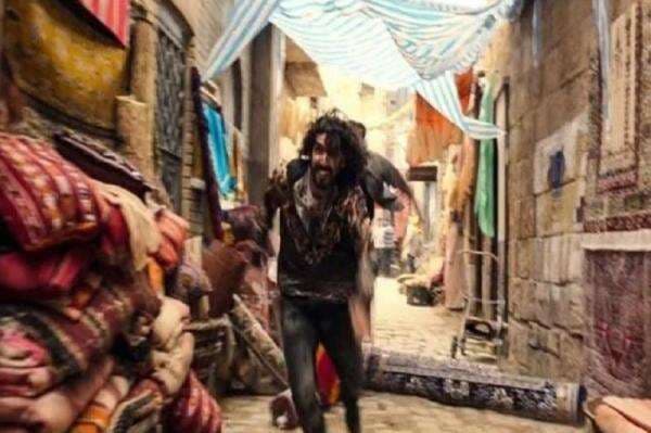 Kembali Terulang, Tangan Kameramen Marvel Bocor dan Masuk Adegan Serial Moon Knight