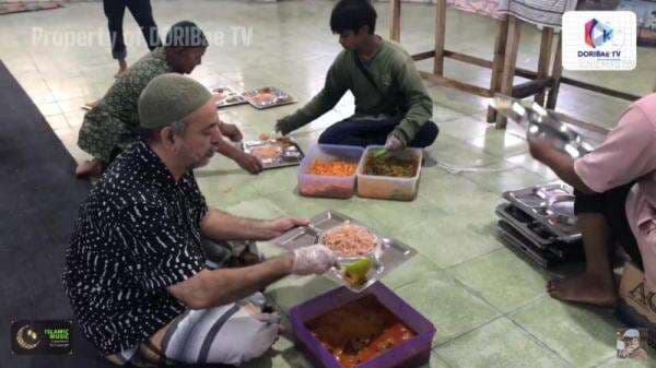 Lezatnya Buka Puasa dengan Nasi Minyak di Masjid Raya Magat Sari Jambi, Tradisi Turun Temurun yang Melegenda