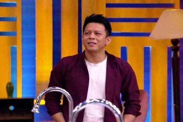 Wow! Ariel NOAH Hadirkan Top 3 MasterChef Indonesia Season 9, Netizen: Chef Juna Ketemu Kembaran Ya! Wow! Ariel NOAH Hadirkan Top 3 MasterChef Indonesia Season 9, Netizen: Chef Juna Ketemu Kembaran Ya!