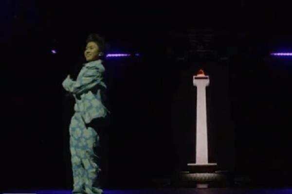 Viral! Rich Brian Bawa Monas ke Panggung Coachella, Netizen: Tetap Cinta Negaranya