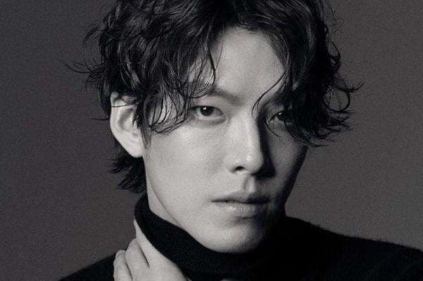 Biodata dan Kekayaan Kim Woo Bin, Pemeran Park Jeong Jun di Drama Korea Our Blues